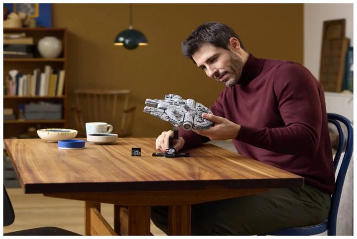 Immagine prodotto LEGO Millennium Falcon (75375, LEGO Star Wars)