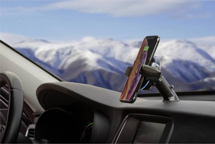 Actual product image Scosche MagicGrip Qi 10W Dash