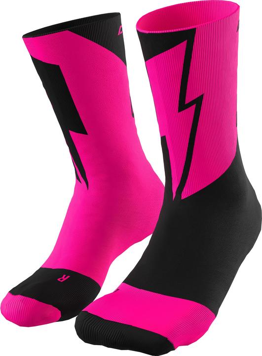 Pink Glo Black Out, Uscita nero