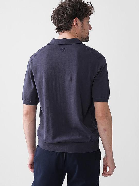 Actual product image Closed Poloshirt (L)