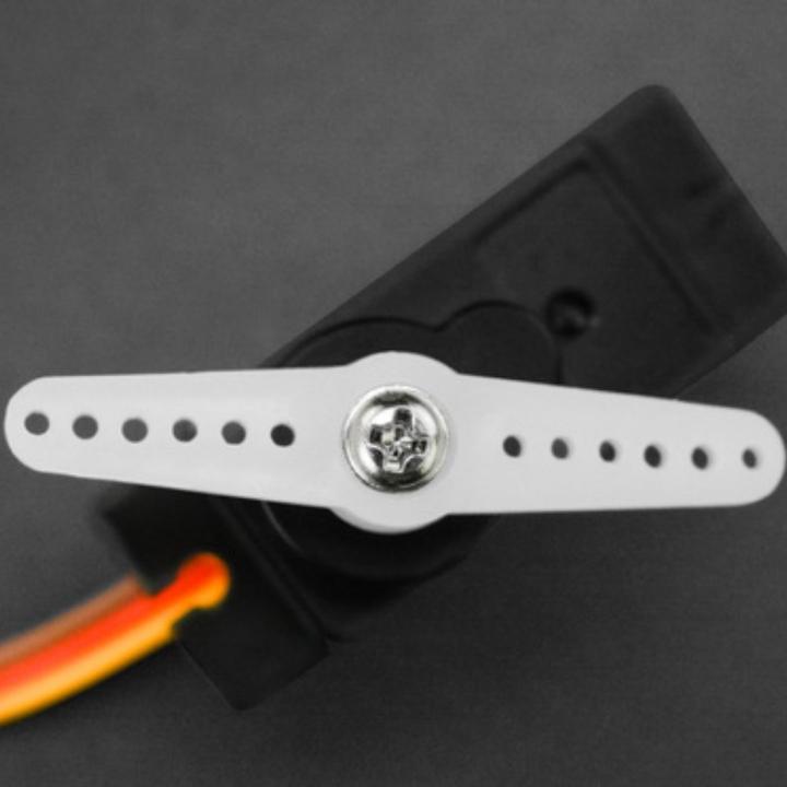 Actual product image DFRobot 9g 300° servo with slipping clutch
