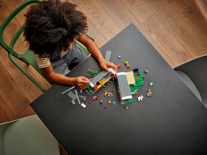 Image du produit LEGO La grange rouge (21187, LEGO Minecraft)
