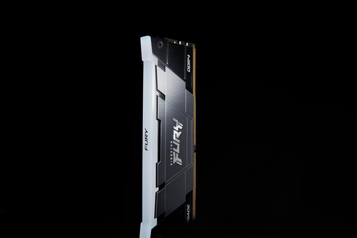 Produktbild Kingston FURY Renegade RGB (2 x 16GB, 3600 MHz, DDR4-RAM, DIMM)