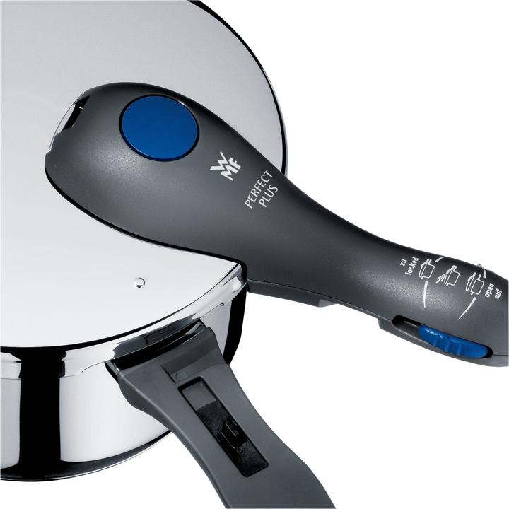 Produktbild WMF Schnellkochtopf 4,5l inkl. Einsatz Dampfkochtopf Perfect Plus Induktion (22 cm, Dampfkochtopf)