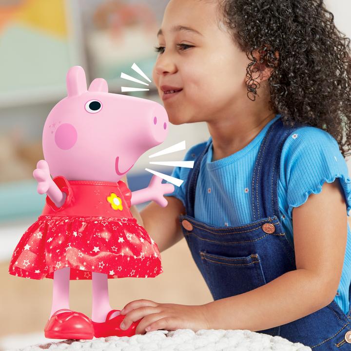 Actual product image Hasbro Peppa Pig Peppa's mud puddle party doll