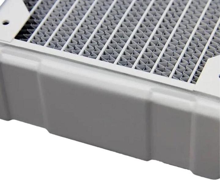 Actual product image Hardware Labs BlackICE Nemesis Radiator240GTX satin wh 1021563 (120 mm)