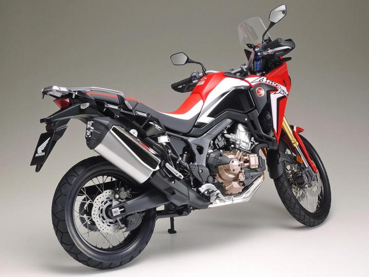 Image du produit Tamiya 1/6 Honda CRF 1000L Africa Twin