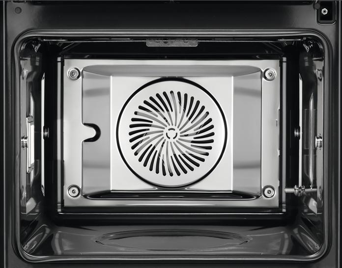 Actual product image AEG BSE79228BM