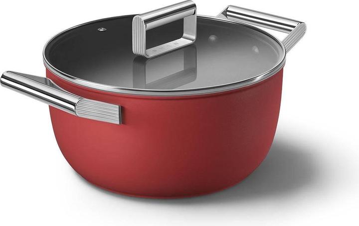 Actual product image Smeg CKFC2411RDM Casserole Ø 24 cm with glass lid, 2 handles, red (24 cm, Casserole + Stewpot, Stainless steel, Aluminium)