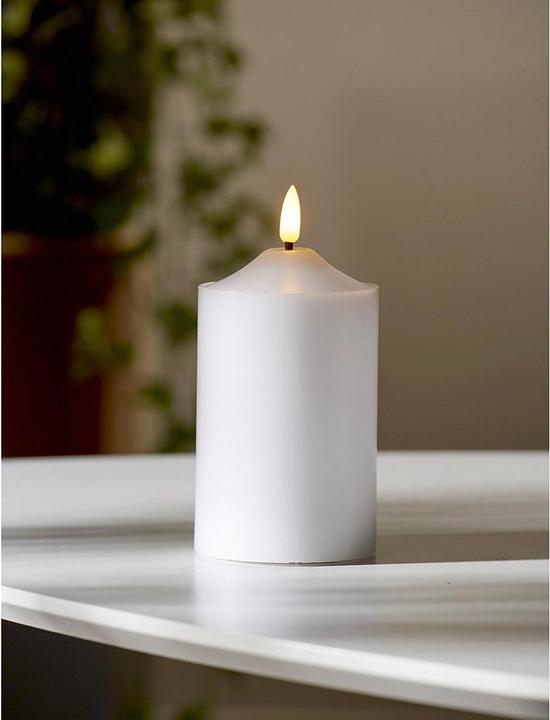 Produktbild Star Trading LED-Kerze Pillar Flamme 7.5 cm x 15 cm, Weiss (1 x)
