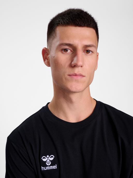 Actual product image hummel HMLGO 2.0 T-SHIRT S/S (L)