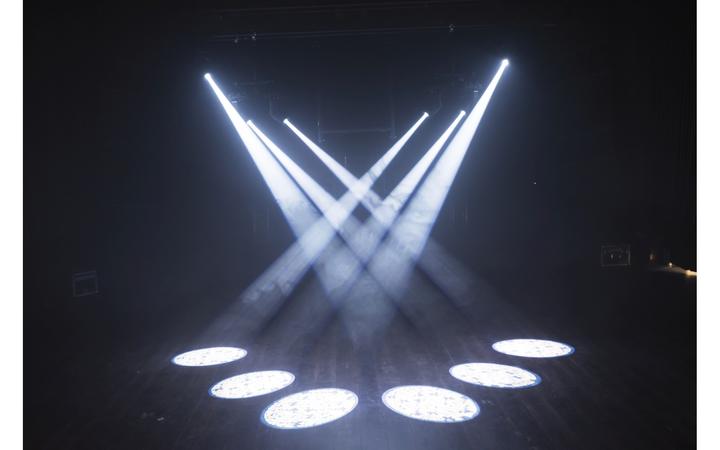 Produktbild Showtec Shark Spot One (Single)