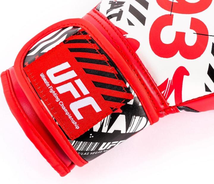 Actual product image UFC Made Youth Boxing Glove, 6oz (6 OZ)