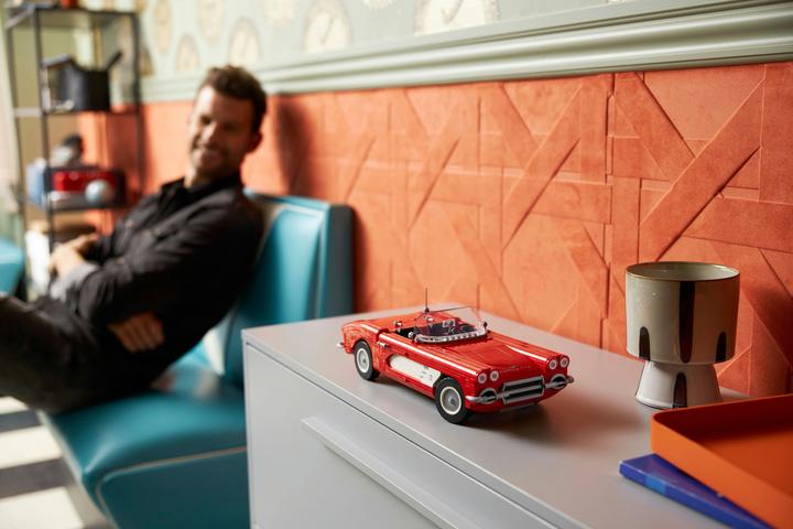 Produktbild LEGO Icons Corvette (10321, LEGO Icons)
