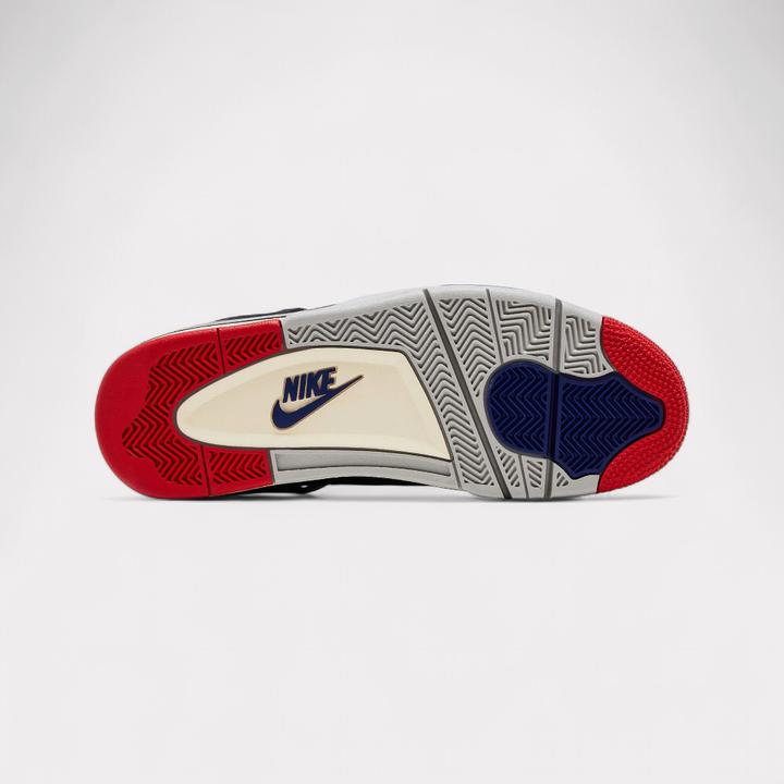 Image du produit Nike Air Jordan 4 (47)