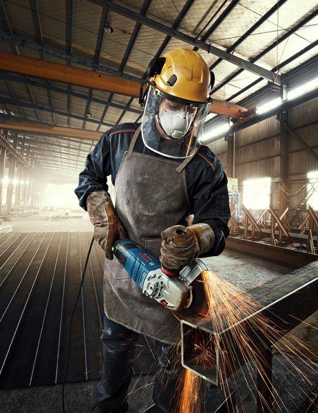 Actual product image Bosch Professional Angle grinder GWS 30-230 B (230 mm)