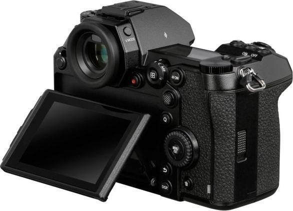 Actual product image Panasonic Lumix S1 (24.20 Mpx, Full frame)