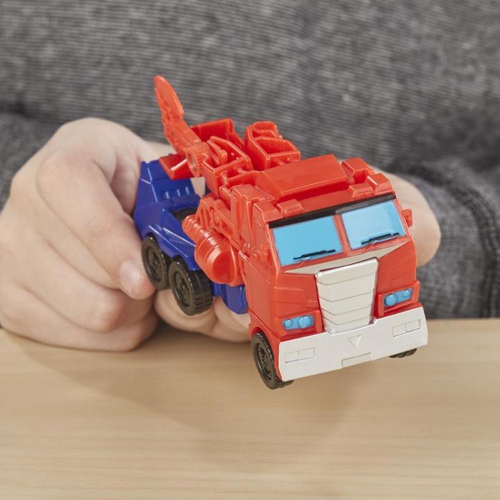 Actual product image Hasbro Energon Axe Attack Optimus Prime
