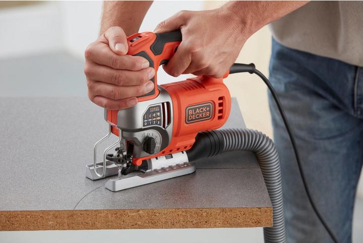 Image du produit Black & Decker Scie sauteuse pendulaire B&D BES610KQS