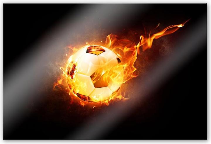 Produktbild Trenddeko Fussball in Flammen (150 x 100 cm)