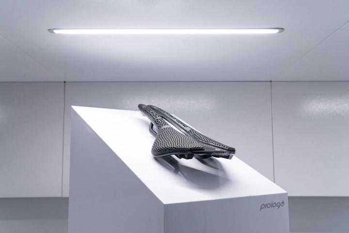 Actual product image Prologo Nago R4 PAS 3D