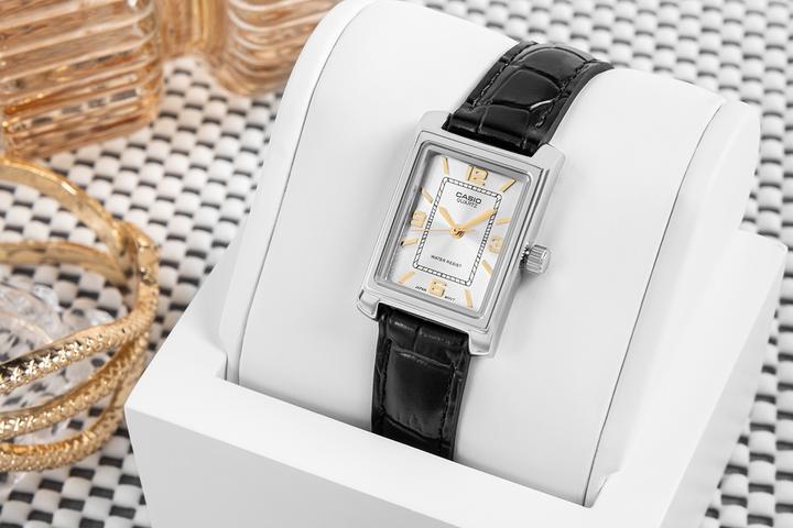 Actual product image Casio Women's Analog Quartz Watch with (Analogue wristwatch)