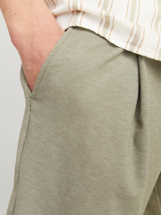 Actual product image Jack & Jones Wide fit chino shorts Chino shorts (XXL)