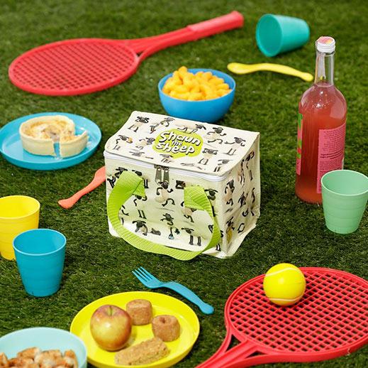 Actual product image Bekos lustige Kühltasche - Shaun das Schaf aus recycelten Plastikflschen