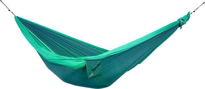 Emerald Green, Green