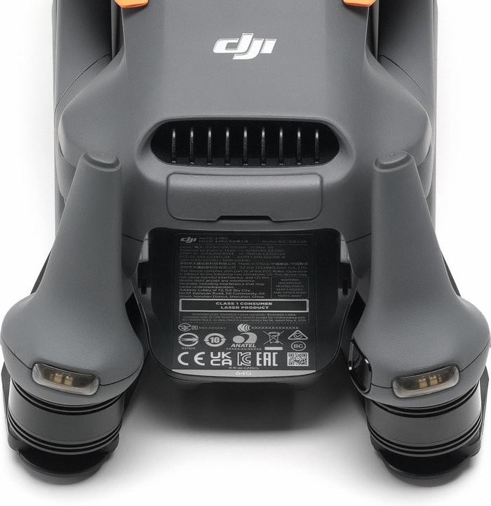 Image du produit DJI Mavic 4 Pro (51 min, 1063 g, 100 Mpx)