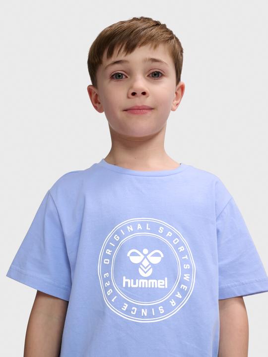 Actual product image hummel hmlTRES CIRCLE T-SHIRT S/S (92)