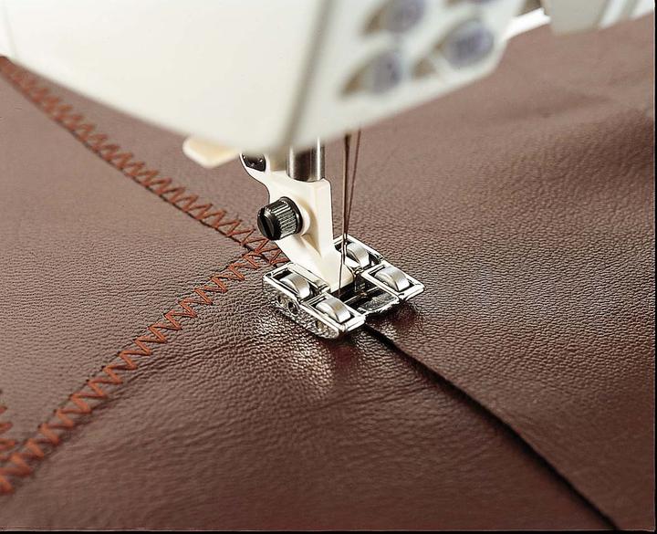 Actual product image Husqvarna Roller presser foot