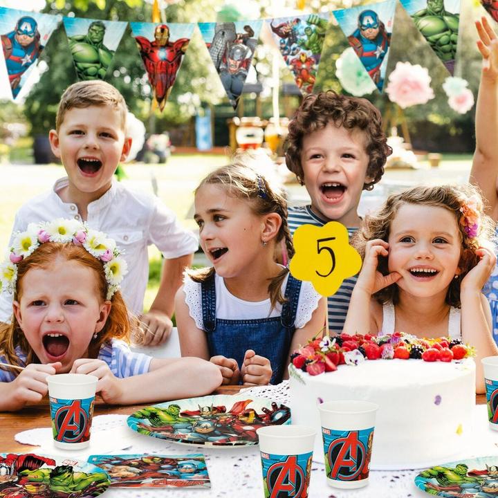 Produktbild Set Partyartikel The Avengers 66 Stücke