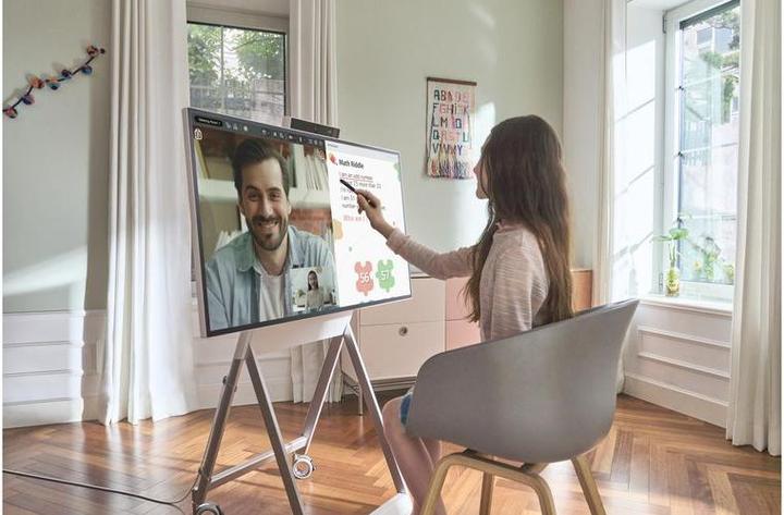 Actual product image LG One:Quick Flex (3840 x 2160 Pixels, 43")