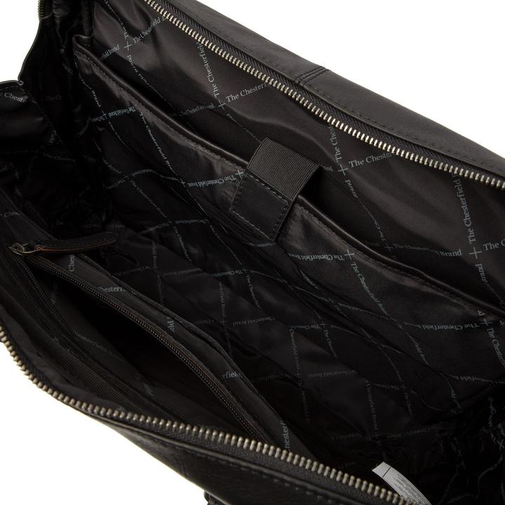 Actual product image The Vegan Cow Chesterfield Brand Leren Laptoptas Zwart Colorado (15.40")