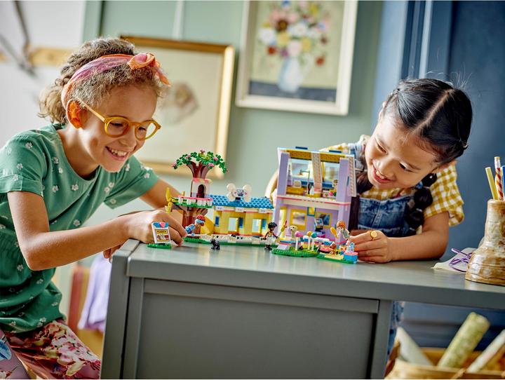 Actual product image LEGO Dog rescue centre (41727, LEGO Friends)