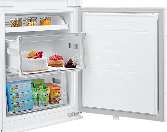 Produktbild Samsung BRB30703EWW/EF Kühl- und Gefrierkombination Integriert 298 l E Weiss (298 l)