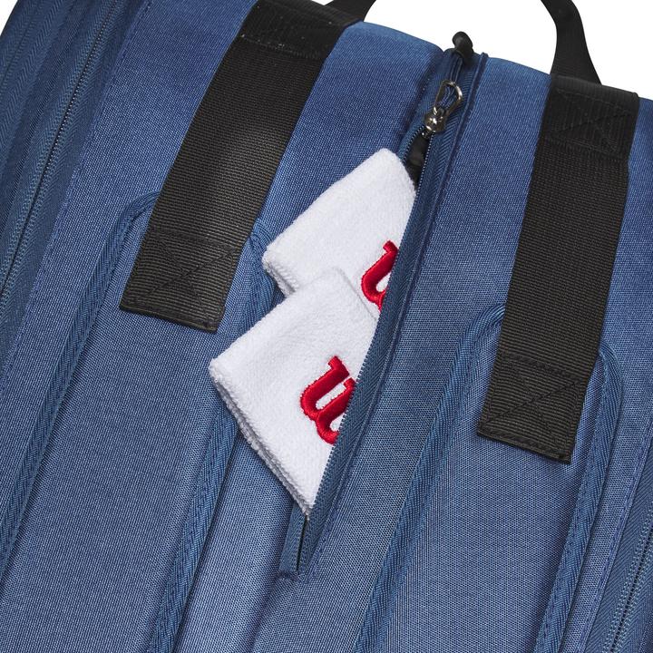 Actual product image Wilson Ultra V4.0 12 Tour Racket Bag