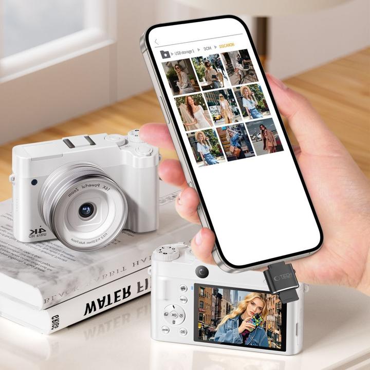 Actual product image Spigen UltraBoost microSD card reader adapter with USB-C - black (USB-C)