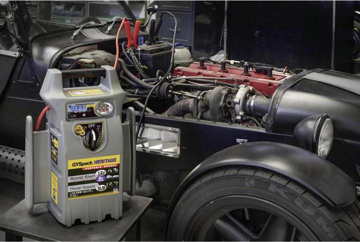 Actual product image GYS Quick start system Gyspack Heritage 025844 Starting current (12 V)=450 A Spa (3200 A, 40000 mAh)
