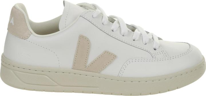 Actual product image Veja V-12 (40)