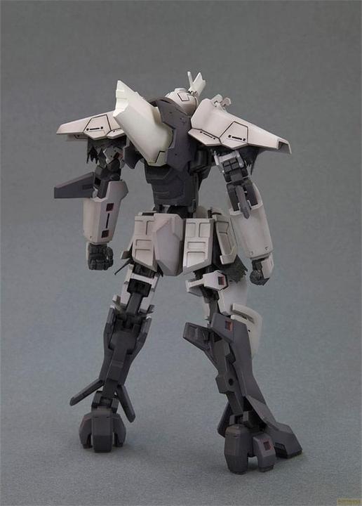 Actual product image Kotobukiya Broken Blade Plastic Model Kit 1/60 Delphine Renewal Ver. 17 cm