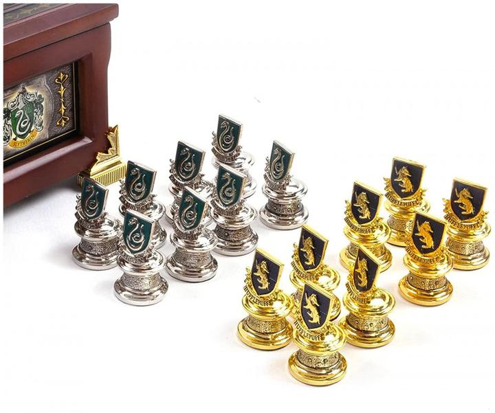 Produktbild Noble Collection Harry Potter Die Häuser Hogwarts Quidditch