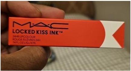 Image du produit MAC Cosmetics M.A.C. Locked Kiss Ink HYPERBOLE (Hyperbole)