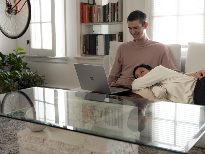 Produktbild Microsoft Surface Laptop 3 for business (15", Intel Core i5-1035G7, 8 GB, 256 GB, DE)