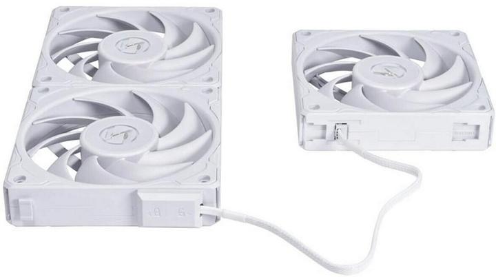 Produktbild Lian-Li Uni Fan P28 (120 mm, 3 x)