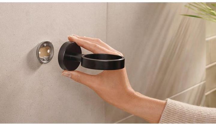 Immagine prodotto tesa Bicchierino per spazzolini MOON WHITE con soluzione adesiva senza foratura