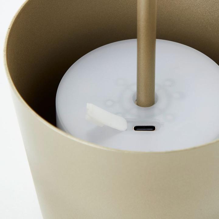 Actual product image Brilliant Kaami (310 lm)