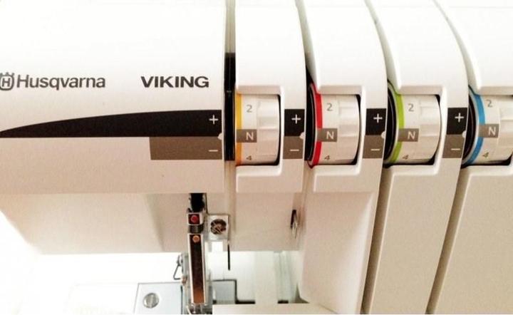 Image du produit Husqvarna VIKING Huskylock S15 Overlock