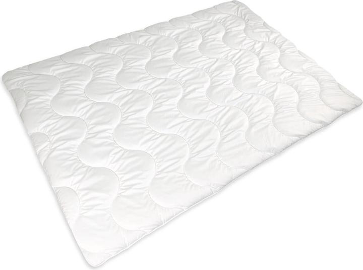 Traumschlaf Faserdecke Micro-Batist Berlin leicht, Füllung: 100% Faser (675 g, 240 x 220 cm)